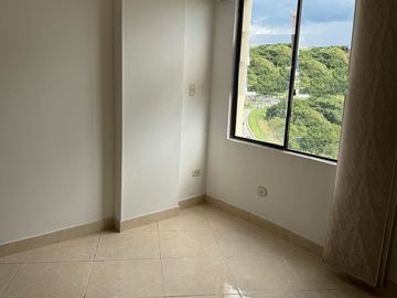 Apartamento en Arriendo  ubicado en la Avenida Sur