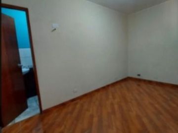 Se Alquila Departamento En Primer Piso De 140Mt En San Martin De Porres