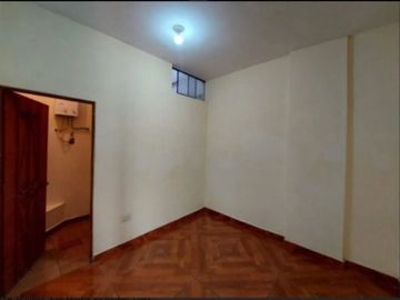 Se Alquila Departamento En Primer Piso De 140Mt En San Martin De Porres