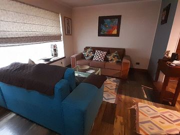 Venta Casa 2 pisos en Villa El Bosque
