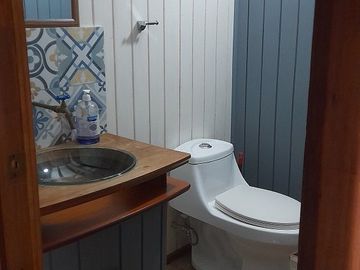 Venta Casa 2 pisos en Villa El Bosque
