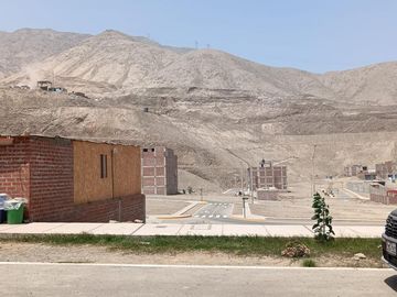 Terreno en Venta  en Ate Vitarte