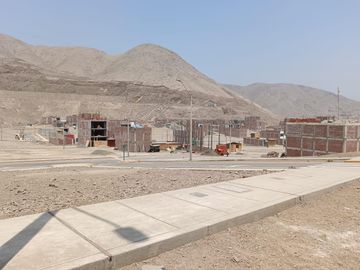 Terreno en Venta  en Ate Vitarte