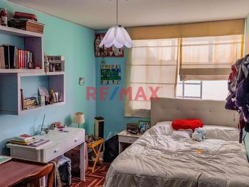 Venta De Hermoso Departamento Limite Con San Isidro