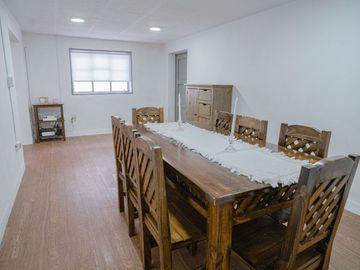 Amplia Casa Rústica en Venta, Sector Lazareto, Cuenca