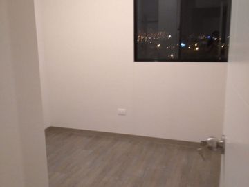 ALQUILER DE DEPARTAMENTO EN ESTRENO CON COCHERA EN CHORRILLOS