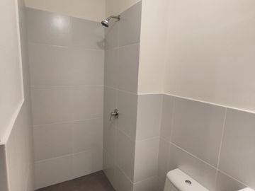 ALQUILER DE DEPARTAMENTO EN ESTRENO CON COCHERA EN CHORRILLOS