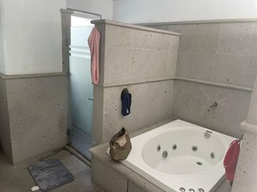 DEPARTAMENTO 420M2, BOSQUE REAL, REAL DE LA PALMA .