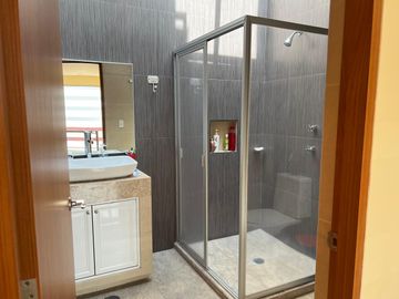 CASA EN VENTA EN ZINACANTEPEC, BOSQUES DE ICA