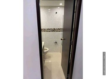VENDO APARTAMENTO EN LA FLORA