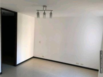 VENDO APARTAMENTO EN LA FLORA