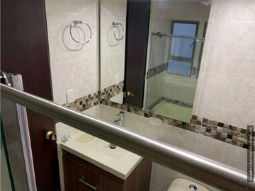 VENDO APARTAMENTO EN LA FLORA