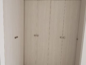 En venta lujosa y moderna casa en Isla Celeste, etapa Estribor, via a Samborondon