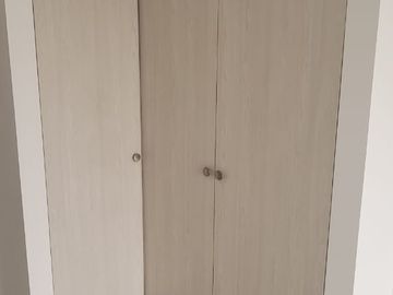 En venta lujosa y moderna casa en Isla Celeste, etapa Estribor, via a Samborondon