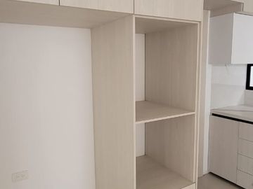 En venta lujosa y moderna casa en Isla Celeste, etapa Estribor, via a Samborondon
