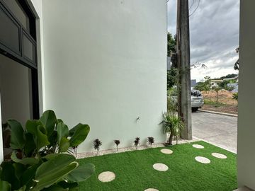 Modern 2-Storey Contemporary House and Lot for SALE with Pool in Angeles City near Clark