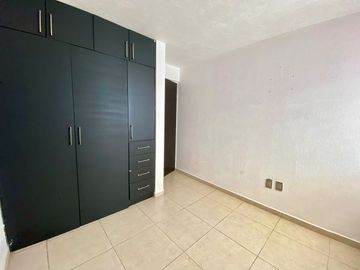 CASA EN VENTA EN PARQUES DE TESISTAN, ZAPOPAN JALISCO.