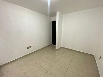 CASA EN VENTA EN PARQUES DE TESISTAN, ZAPOPAN JALISCO.
