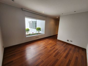 BAJÓ DE PRECIO!!! Departamento vista exterior a Parque Bella Luz, Chacarilla, Surco