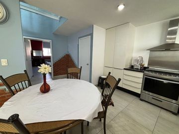 Casa en venta coto Violetas en Valle de las Flores