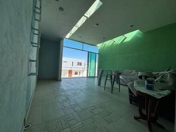 Casa en venta coto Violetas en Valle de las Flores