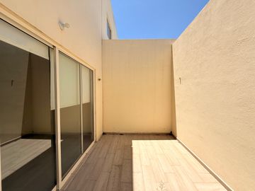 Casa en Venta en Alta California