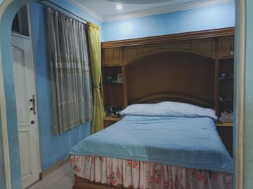 Dijual & Disewakan Rumah 2 Lantai, Bagus, Semi Furnished, Bebas Banjir, Sunter