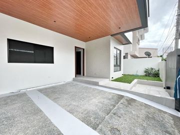4 Bedrooms Contemporary design Brand new house in Bf Homes