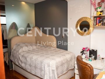 Exclusivo Penthouse de Tres Niveles con Vista al mar en Miraflores