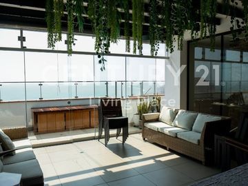 Exclusivo Penthouse de Tres Niveles con Vista al mar en Miraflores
