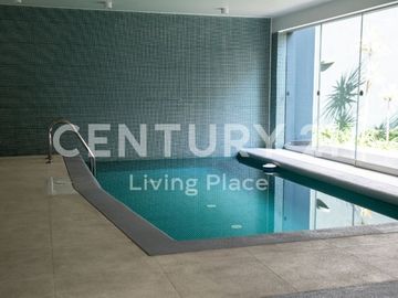 Exclusivo Penthouse de Tres Niveles con Vista al mar en Miraflores