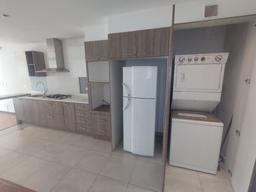 VENDO HERMOSA SUITE UBICADA EN QUITEÑO LIBRE, 65M2