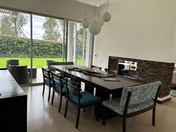 CASA 3 DORMOTRIOS ESTILO MODERNO