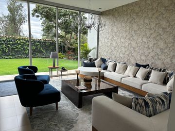 CASA 3 DORMOTRIOS ESTILO MODERNO