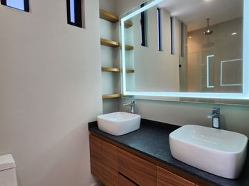 Casa en venta en Solares Residencial dentro de coto Soare 2