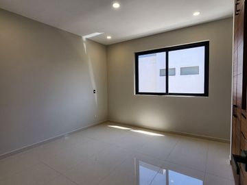 Casa en venta en Solares Residencial dentro de coto Soare 2