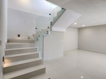 Casa en venta en Solares Residencial dentro de coto Soare 2