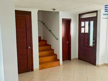 Casa en venta en conjunto residencial San Fernando - Tumbaco 🏯