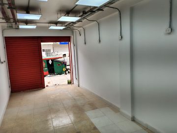 Alquiler de local (PRIMER PISO) en zona comercial de San Martín de Porres!