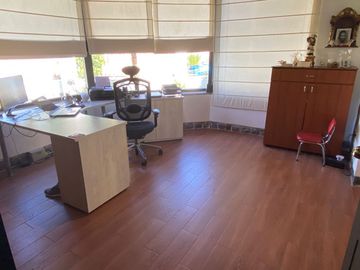 Casa una planta en urbanización privada, más suite, terreno libre de 600, Sangolquí $340.000