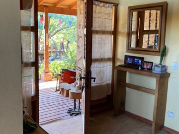 LINDA PARCELA CON DOS CASAS EN LOS LAURELES EN LIMACHE