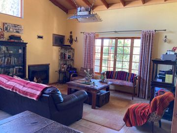 LINDA PARCELA CON DOS CASAS EN LOS LAURELES EN LIMACHE