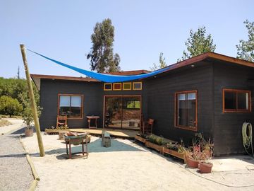 LINDA PARCELA CON DOS CASAS EN LOS LAURELES EN LIMACHE