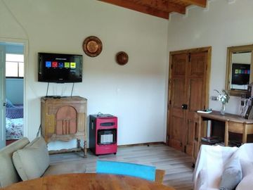 LINDA PARCELA CON DOS CASAS EN LOS LAURELES EN LIMACHE