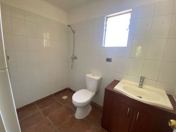 Estupenda casa en Linderos-Buin