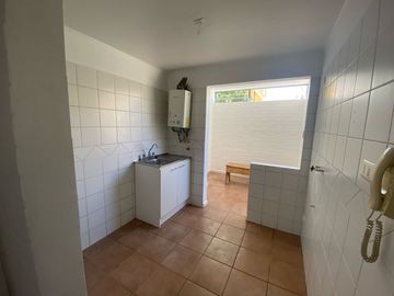 Estupenda casa en Linderos-Buin