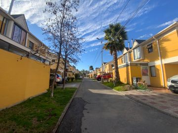 Estupenda casa en Linderos-Buin