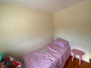 Estupenda casa en Linderos-Buin