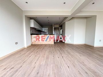 Venta De Departamento Moderno De Estreno A Un Paso De Velasco Astete