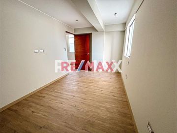 Venta De Departamento Moderno De Estreno A Un Paso De Velasco Astete